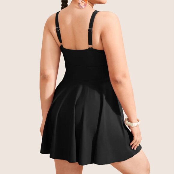 BloomChic Plus Size 2XL Plain Gathered Knot Adjustable Straps Swim Dress size - Picture 2 of 2